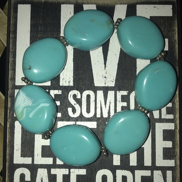 Bold Chunky Faux Turquoise Bracelet Quality! - Picture 5 of 6